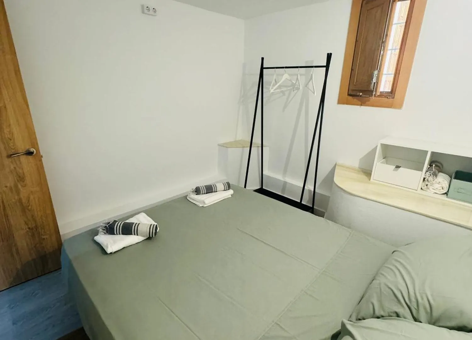 Piso Con Jardin, De Playa Fenals Apartment Lloret de Mar Spain