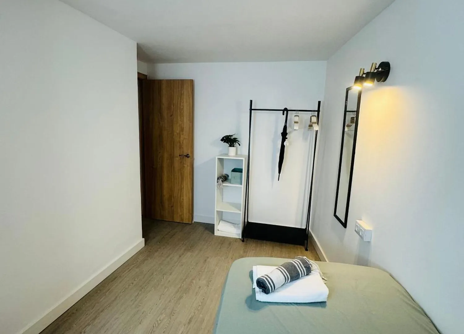 Piso Con Jardin, De Playa Fenals Apartment Lloret de Mar